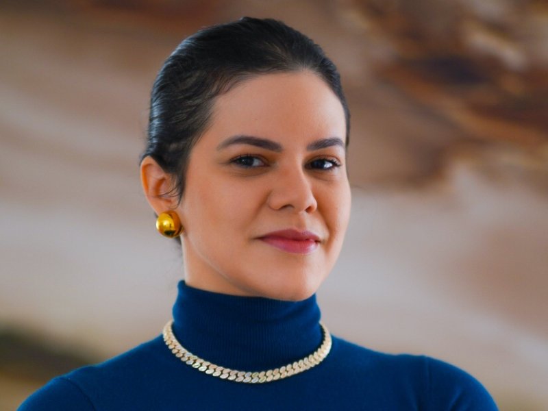 vista embaçada e dor de cabeça​ - dra isabela dantas