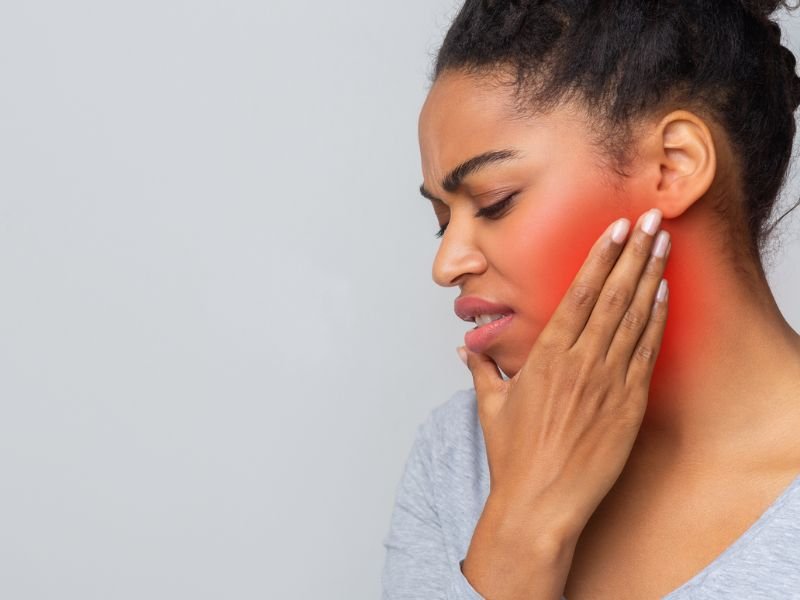 o que é dor de cabeça ATM e quais os sintomas